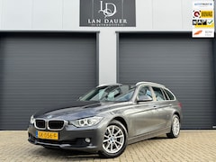 BMW 3-serie Touring - 320i Executive / Dealer OH / Xenon ACTIE