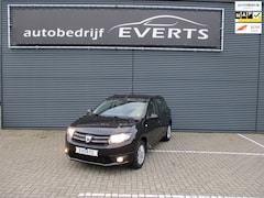 Dacia Sandero - 0.9 TCe Blackline Renault onderhouden recente factuur beurt 1800 euro hele mooie complete