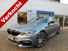 BMW 5-serie - 540i 340PK xDrive High Executive | Leder | Open dak | Super 6 cilinder | Super nette staat