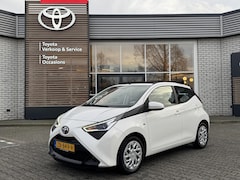 Toyota Aygo X - X-PLAY CABRIO NL-AUTO ALL-SEASON AIRCO BLUETOOTH CAMERA EL-RAMEN/SPIEGELS