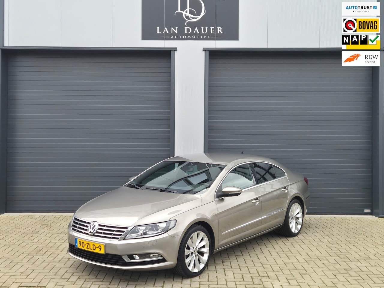 Volkswagen CC - 1.8 TSI Aut / 1e Eig /Dealer OH / Navi / ACTIE - AutoWereld.nl