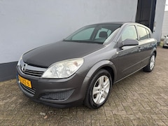 Opel Astra - 1.6 Edition 5-Deurs - Airco