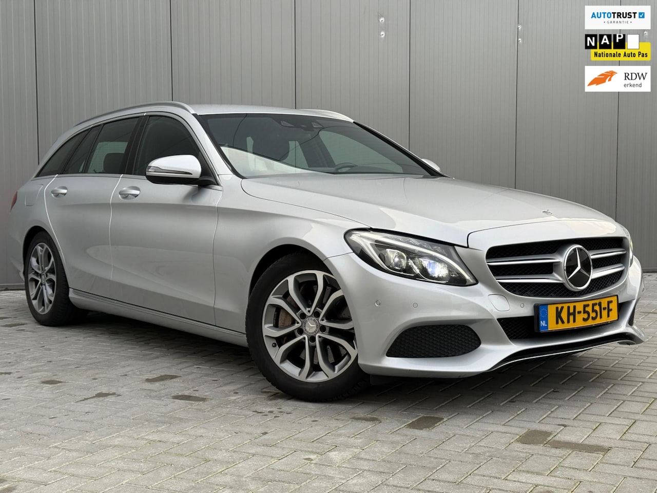 Mercedes-Benz C-klasse Estate - 350 e Lease Edition Plus WIDESCREEN DEALER ONDERHOUD - AutoWereld.nl