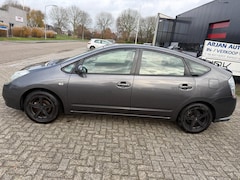 Toyota Prius - 1.5 VVT-i Comfort