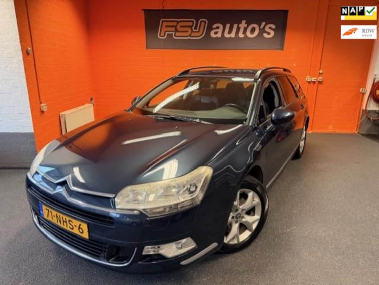 Citroën C5 Tourer - 1.6 THP Business / Veel optie's / APK tot 15-09-2026 - AutoWereld.nl