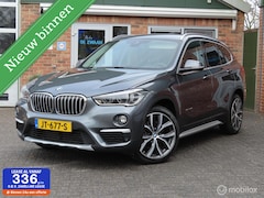BMW X1 - sDrive20i High Executive|Sportleer|Camera|Carplay|HUD|Harman Kardon|19"