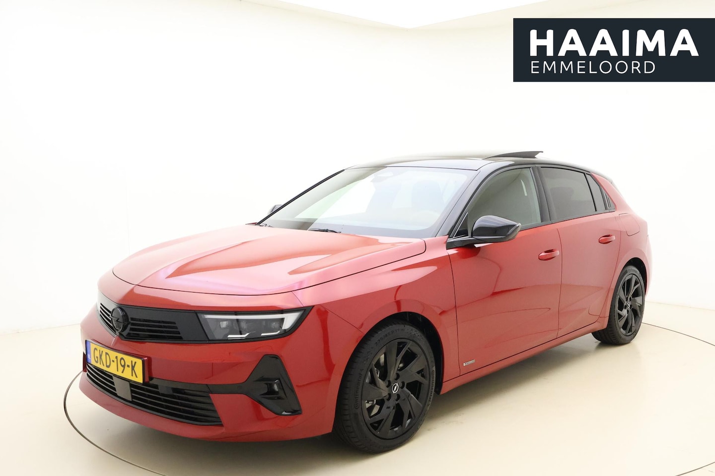 Opel Astra - 1.6 Plug-In Hybrid Ultimate 5-Deurs | ECC | Navigatie | Elektrisch Schuif/Kanteldak | Wint - AutoWereld.nl