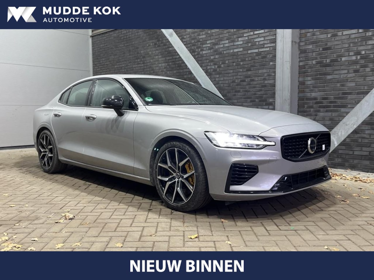 Volvo S60 - T8 AWD Polestar Engineered | Bowers&Wilkins | Panoramadak | 360° Camera | ACC | Head-Up - AutoWereld.nl
