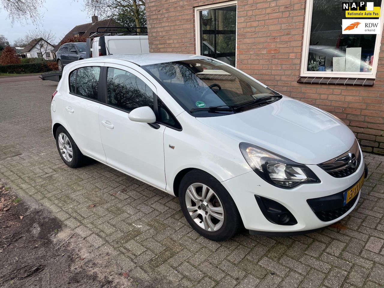 Opel Corsa - 1.3 CDTi EcoFlex S/S Business nieuwe apk - AutoWereld.nl