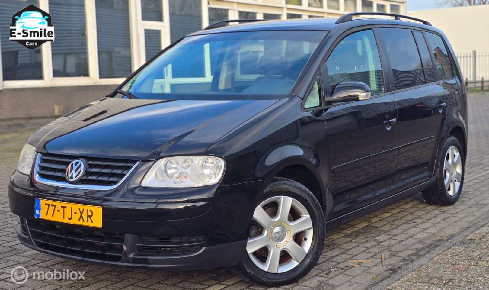 Volkswagen Touran - 1.6-16V FSI Business/Automaat/Airco/APK! - AutoWereld.nl