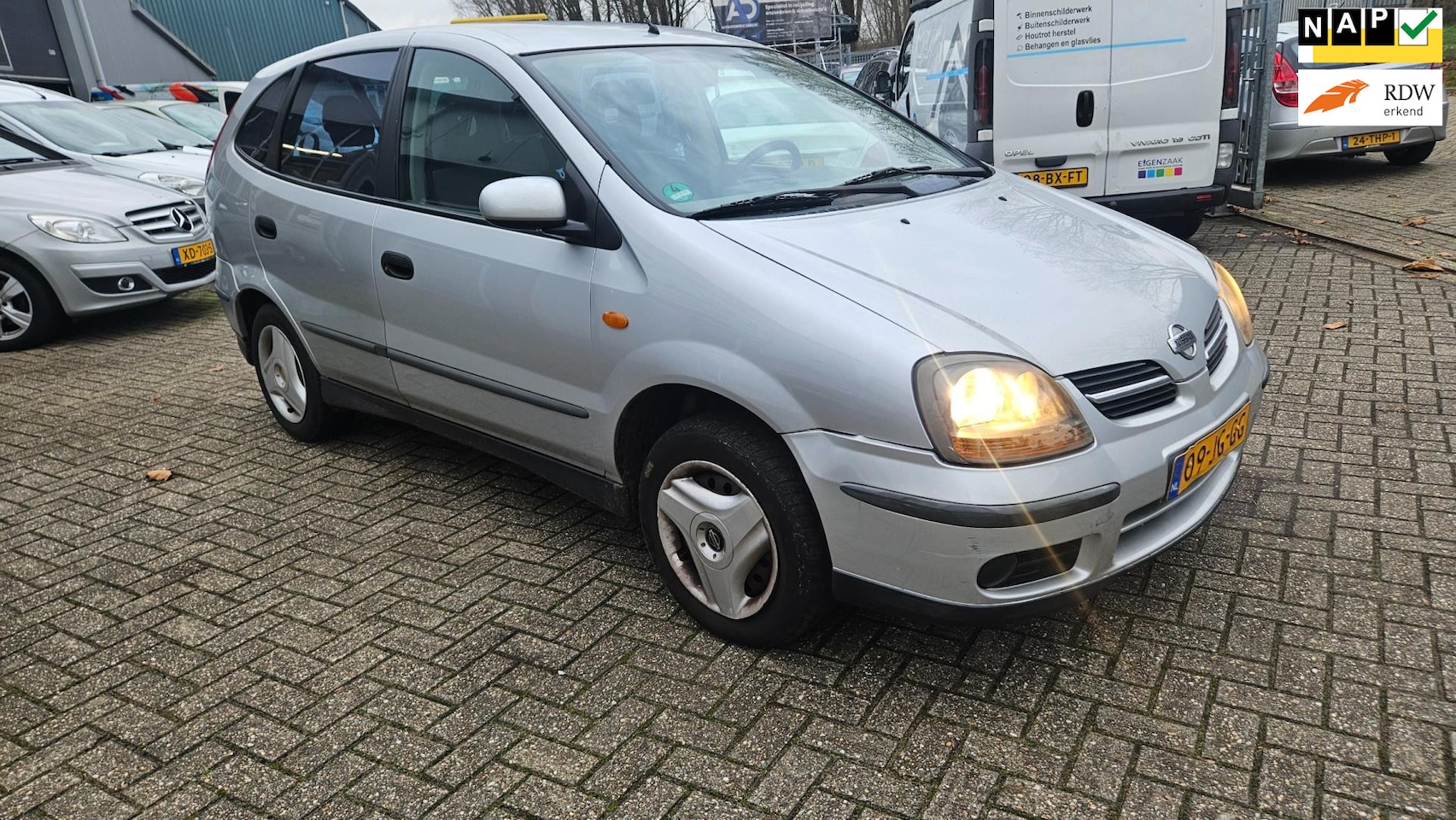 Nissan Almera Tino - 1.8 Airco. INRUILPRIJS. - AutoWereld.nl