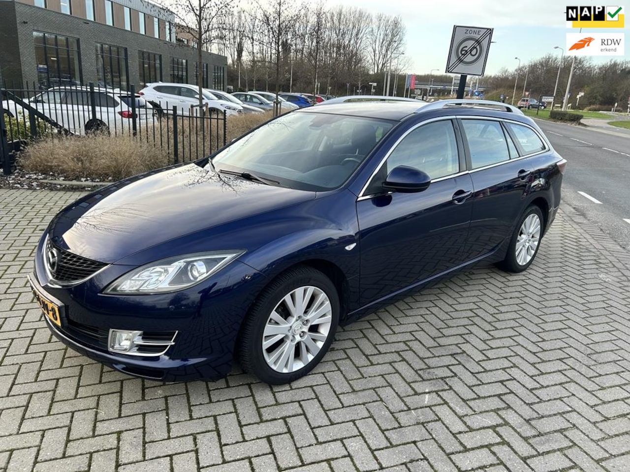 Mazda 6 Sportbreak - 2.0 S-VT Business Plus 2010! NAVI ClIMA! Zeer nette auto! - AutoWereld.nl