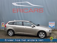Volvo V60 - 1.6 T3 Kinetic