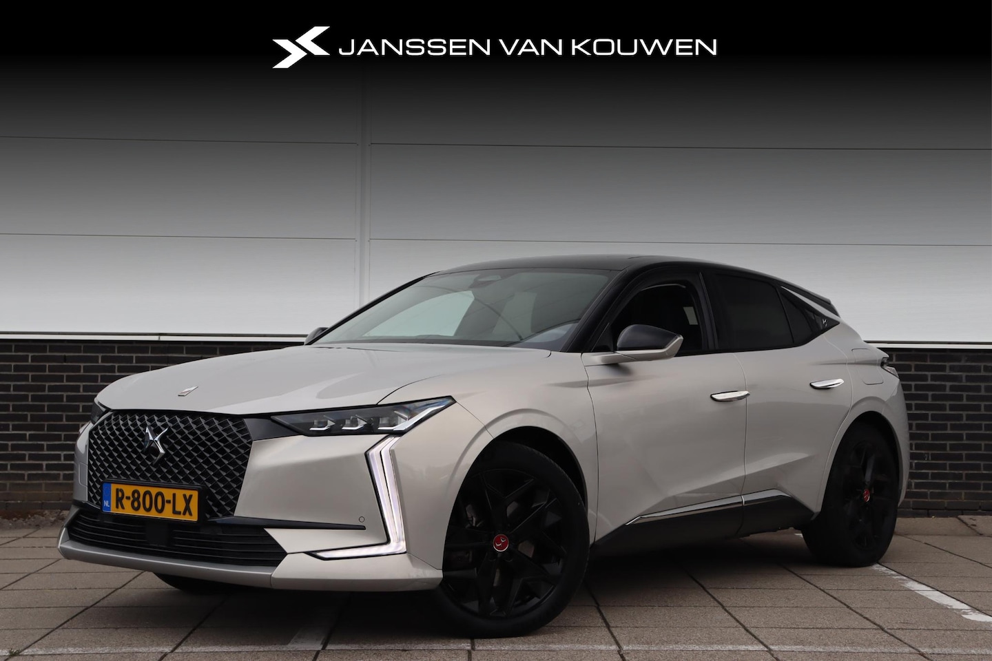 DS 4 - E-Tense Performance Line+ * PHEV * SOH 93,75% * Panoramdak * 100% Luxe - AutoWereld.nl