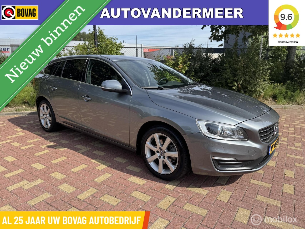 Volvo V60 - 1.5 T3 Kinetic / Navigatie / Half leder / Etc.. - AutoWereld.nl