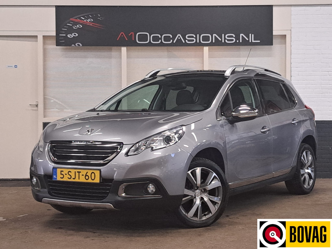 Peugeot 2008 - 1.6 VTi Féline + NAVI + PANODAK !! - AutoWereld.nl