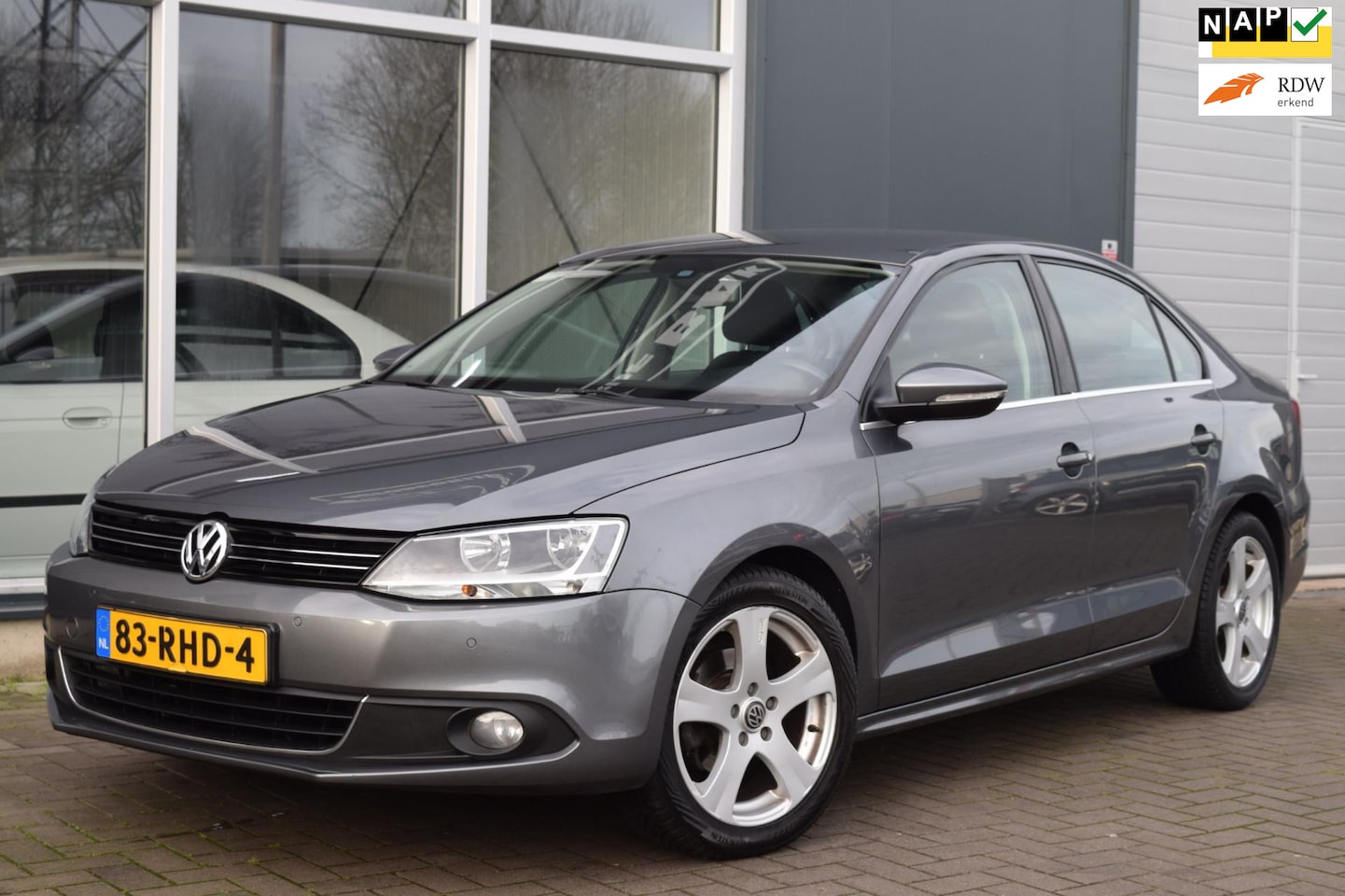Volkswagen Jetta - 1.2 TSI Comfortline | Clima | Navi | NAP + APK 12-2026 - AutoWereld.nl