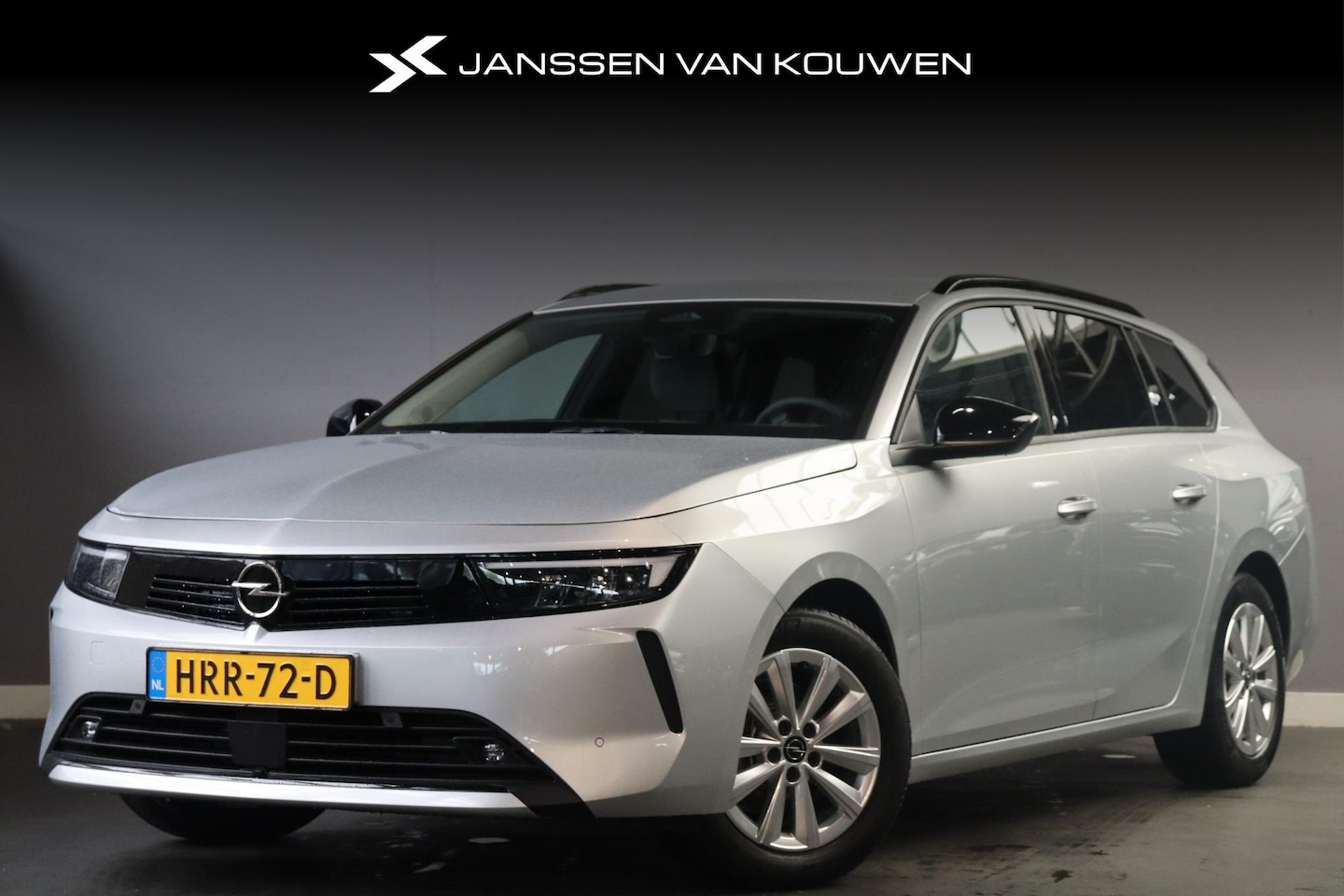 Opel Astra Sports Tourer - 1.2 Turbo Business Edition Keyless Achteruitrijcamera Apple CarPlay - AutoWereld.nl