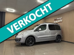 Peugeot Partner Tepee - 1.2 PureTech Allure * Trekhaak / Camera / Navigatie / NL Auto