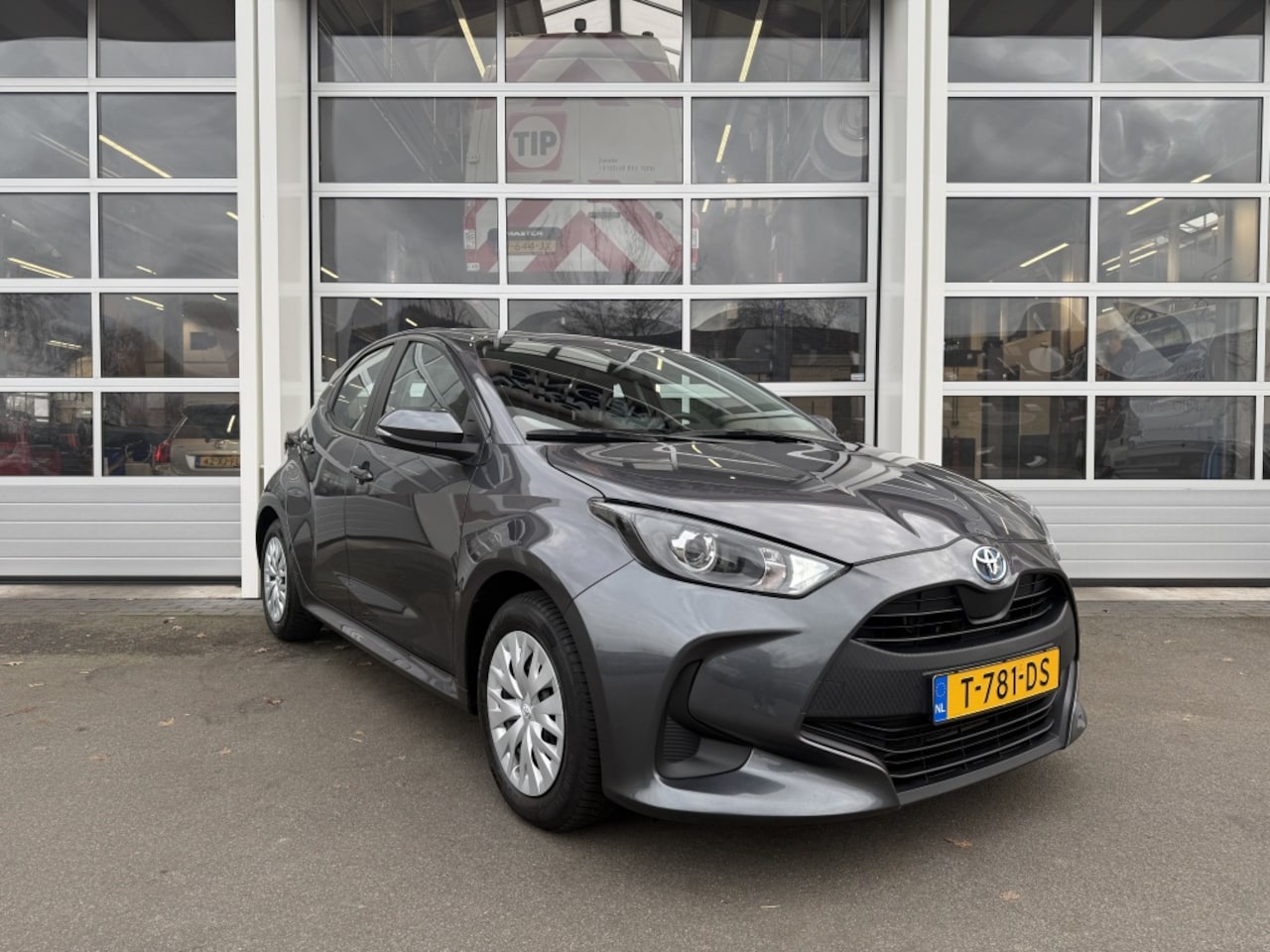 Toyota Yaris - 1.5 Hyb. Active - AutoWereld.nl