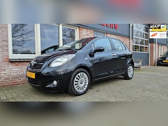 Toyota Yaris - 1.3 VVTi Aspiration Automaat Trekhaak NAP Airco/Clima Nette Auto Dealer Onderhouden