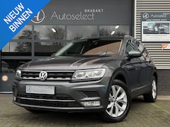 Volkswagen Tiguan - 1.4 TSI 4Motion Highline Navi Camera Trekhaak