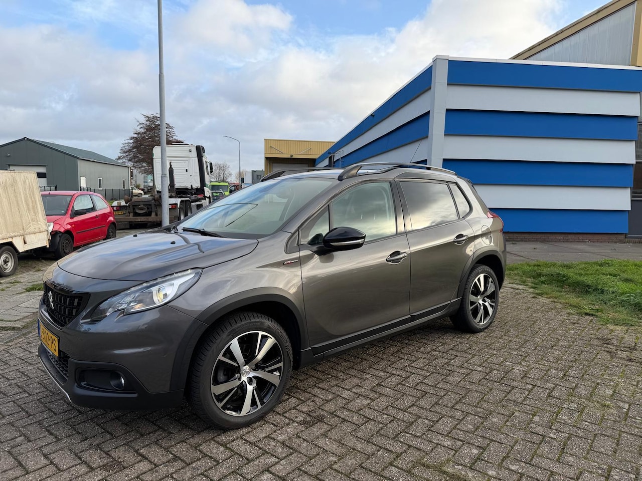 Peugeot 2008 - 1.2 PureTech GT-Line 1.2 PureTech GT-line - AutoWereld.nl