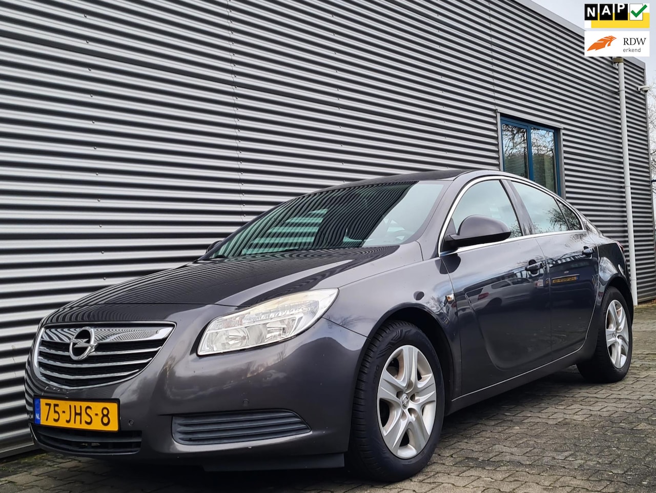 Opel Insignia - 1.8 Business 06-2009 Antr. Grijs Metallic APK NIEUW!! - AutoWereld.nl