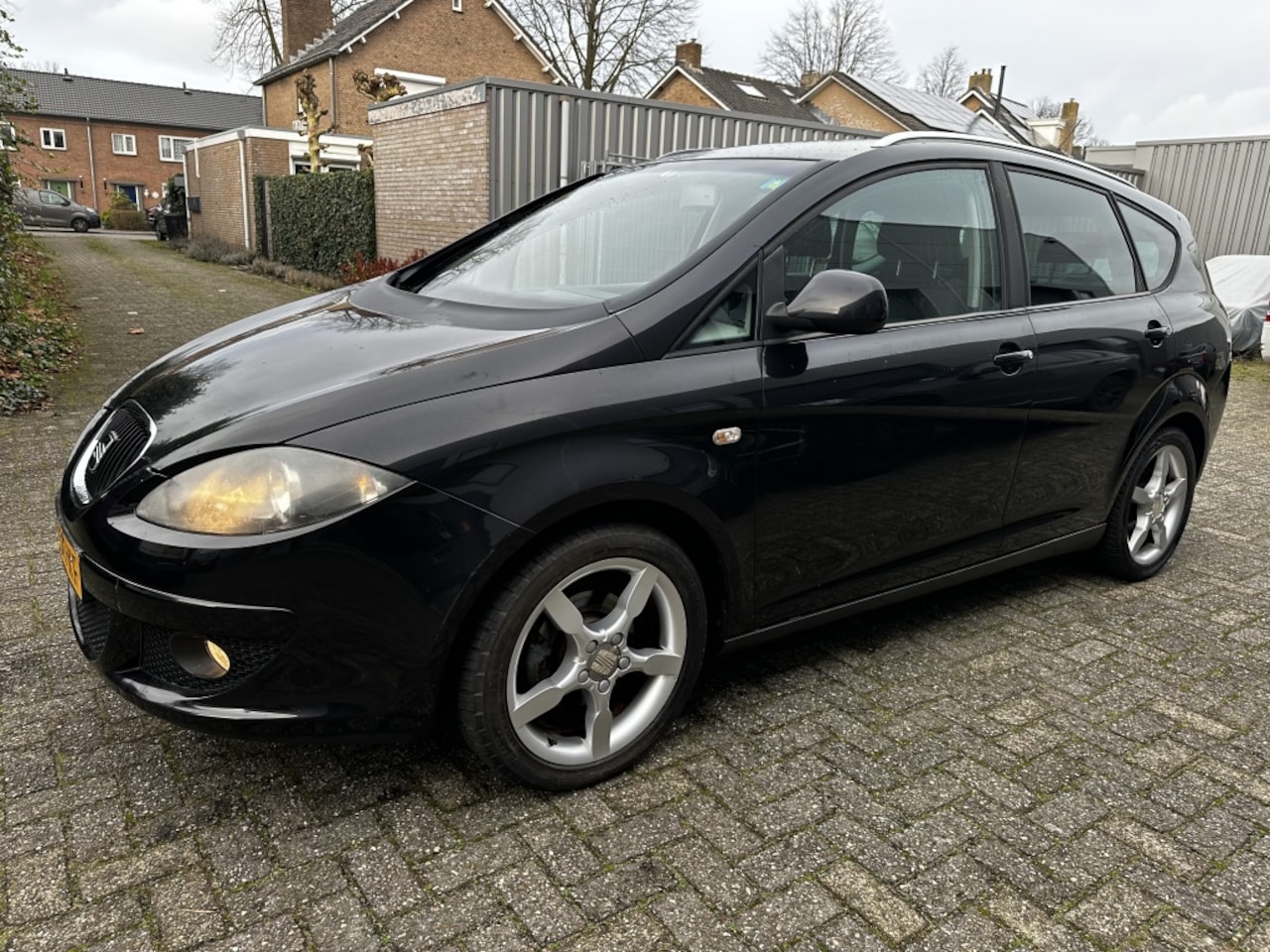 SEAT Altea XL - 1.6 Businessline 2007 273000km NAP CLIMA - AutoWereld.nl