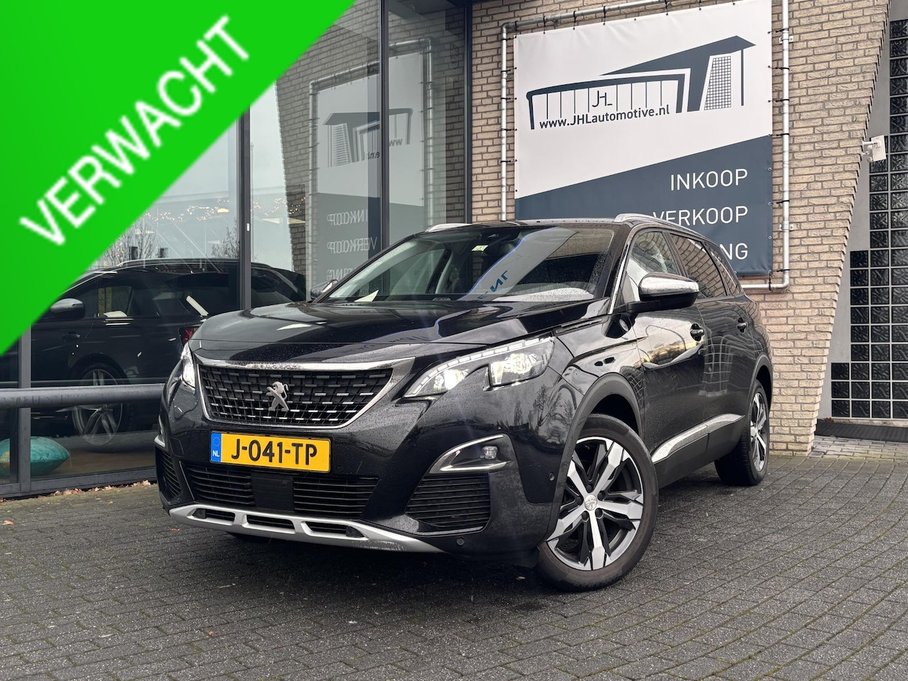 Peugeot 5008 - 1.2 PureTech*AUTOM.*ECC*CRUISE*NAVI*HAAK*PANO* - AutoWereld.nl
