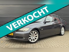 BMW 3-serie - 3-serie 320i High Executive | NIEUWE MOTOR | Airco | Trekhaak | Navigatie | 17" LM Velgen