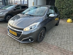 Peugeot 208 - 1.2 PureTech Signature
