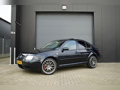 Volkswagen Bora - 2.3 V5 Highline Automaat, Schuif/kantel dak