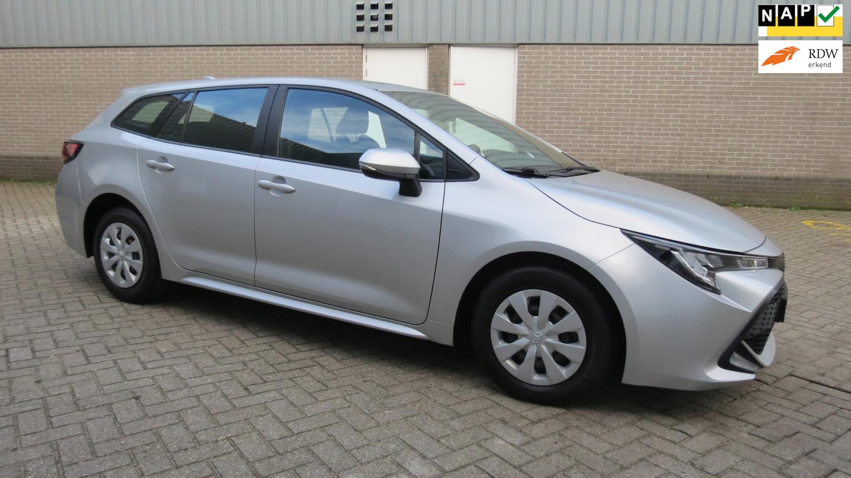 Toyota Corolla Touring Sports - 1.2 Turbo Comfort 1.2 Turbo Comfort - AutoWereld.nl