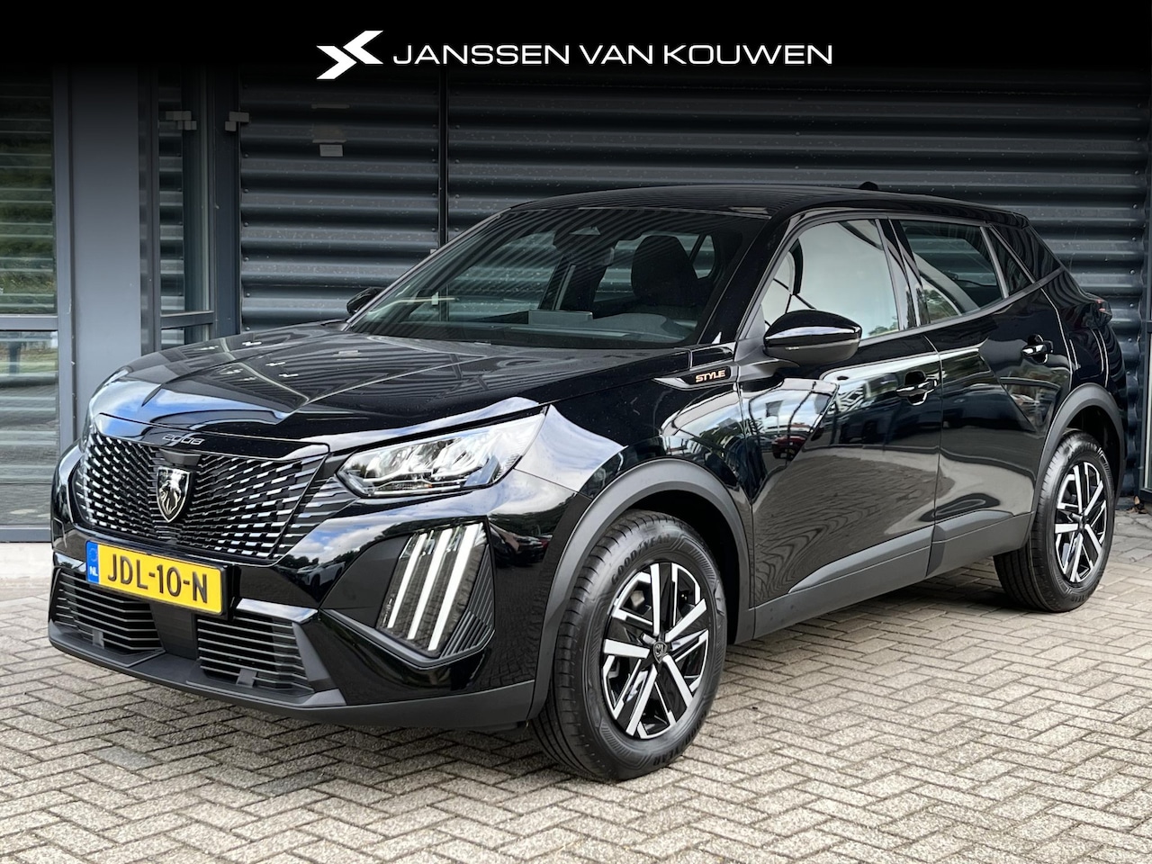 Peugeot 2008 - 1.2 PureTech 100 Style Navigatie Airco - AutoWereld.nl