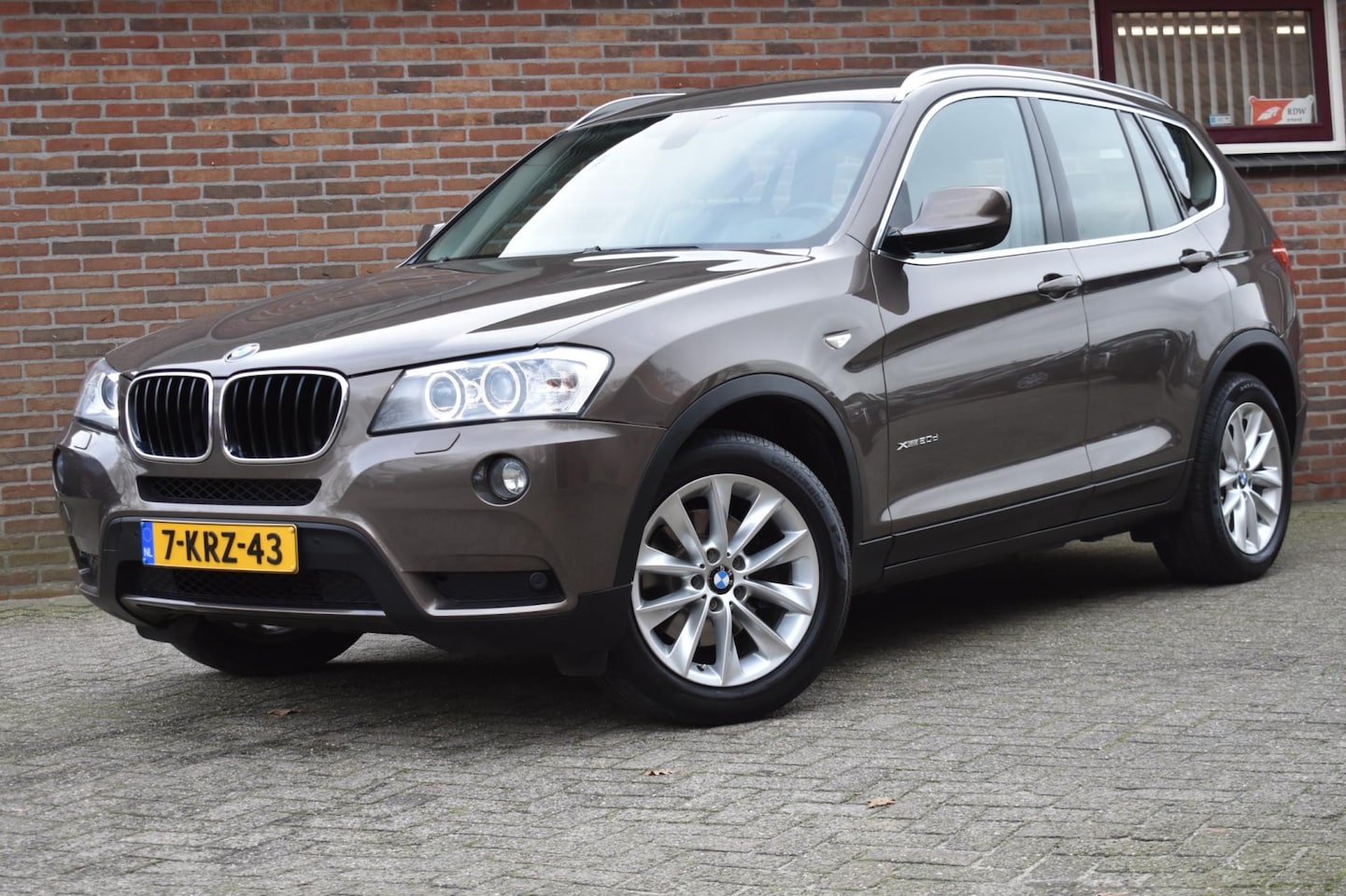 BMW X3 - XDrive20d High Executive '13 Xenon Leder Clima Navi Cruise Inruil mogelijk - AutoWereld.nl