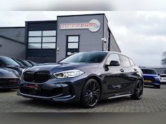 BMW 1-serie - M135i xDrive High Executive | Facelift | Multimedia | LED | Stuurwiel verwarmd | Stoelverw