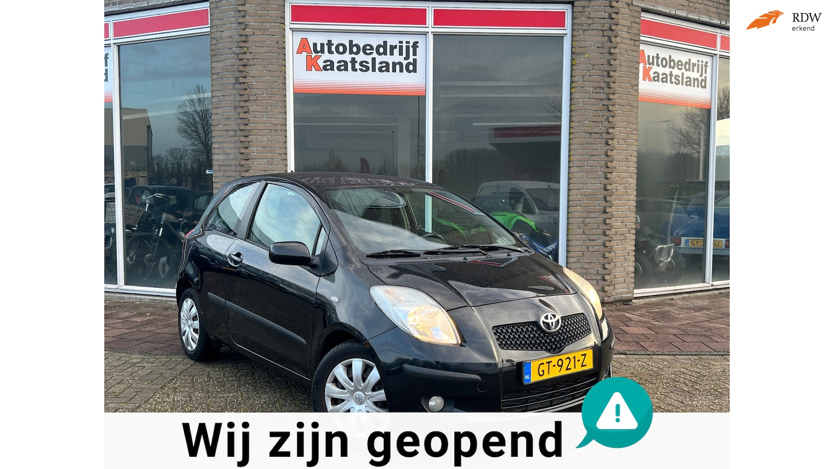Toyota Yaris - 1.3 VVTi Sol MMT Automaat - Airco - Nieuwe APK - AutoWereld.nl