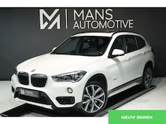 BMW X1 - XDrive20i High Executive / PANO / KEYLESS / CAMERA / STUUR+STOELVERW