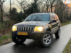 Jeep Grand Cherokee - 4.0i Limited | Nieuwe APK + Leder + Automaat Nu € 3.975,