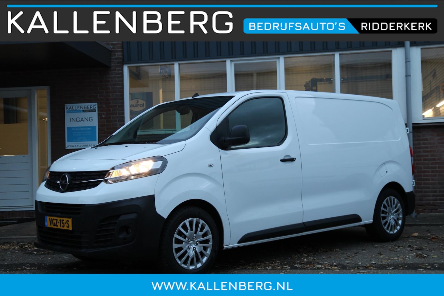 Opel Vivaro - 2.0 CDTI L2H1 Edition / Automaat / Camera / App connect / 3 zits - AutoWereld.nl