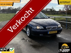 Volvo V70 - 2.4 D5 Automaat Apk 30-7-26 Trekhaak Airco