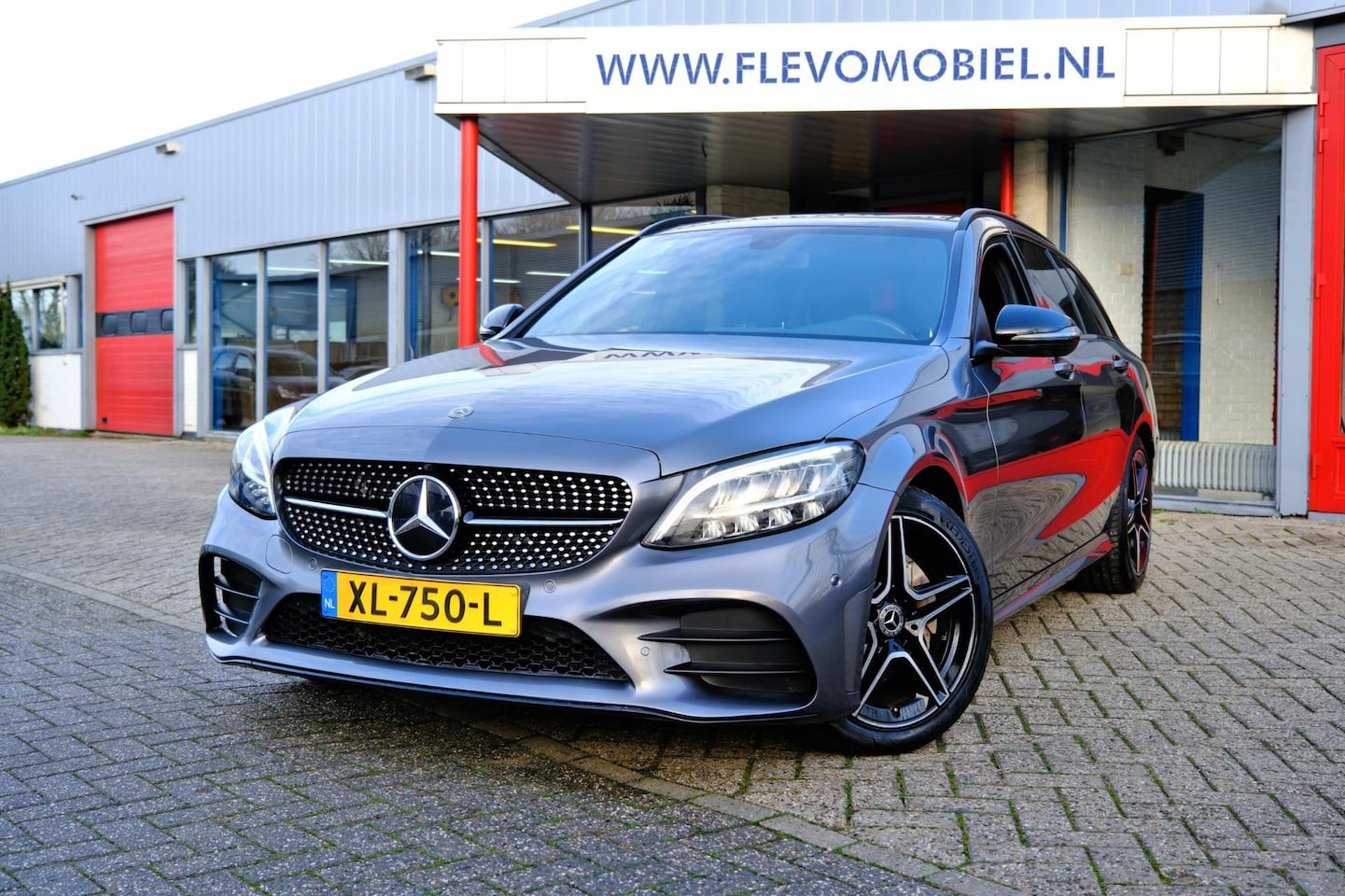Mercedes-Benz C-klasse Estate - 160 Business Solution Aut. Pano|Leder-Alcantara|Cam|LMV - AutoWereld.nl
