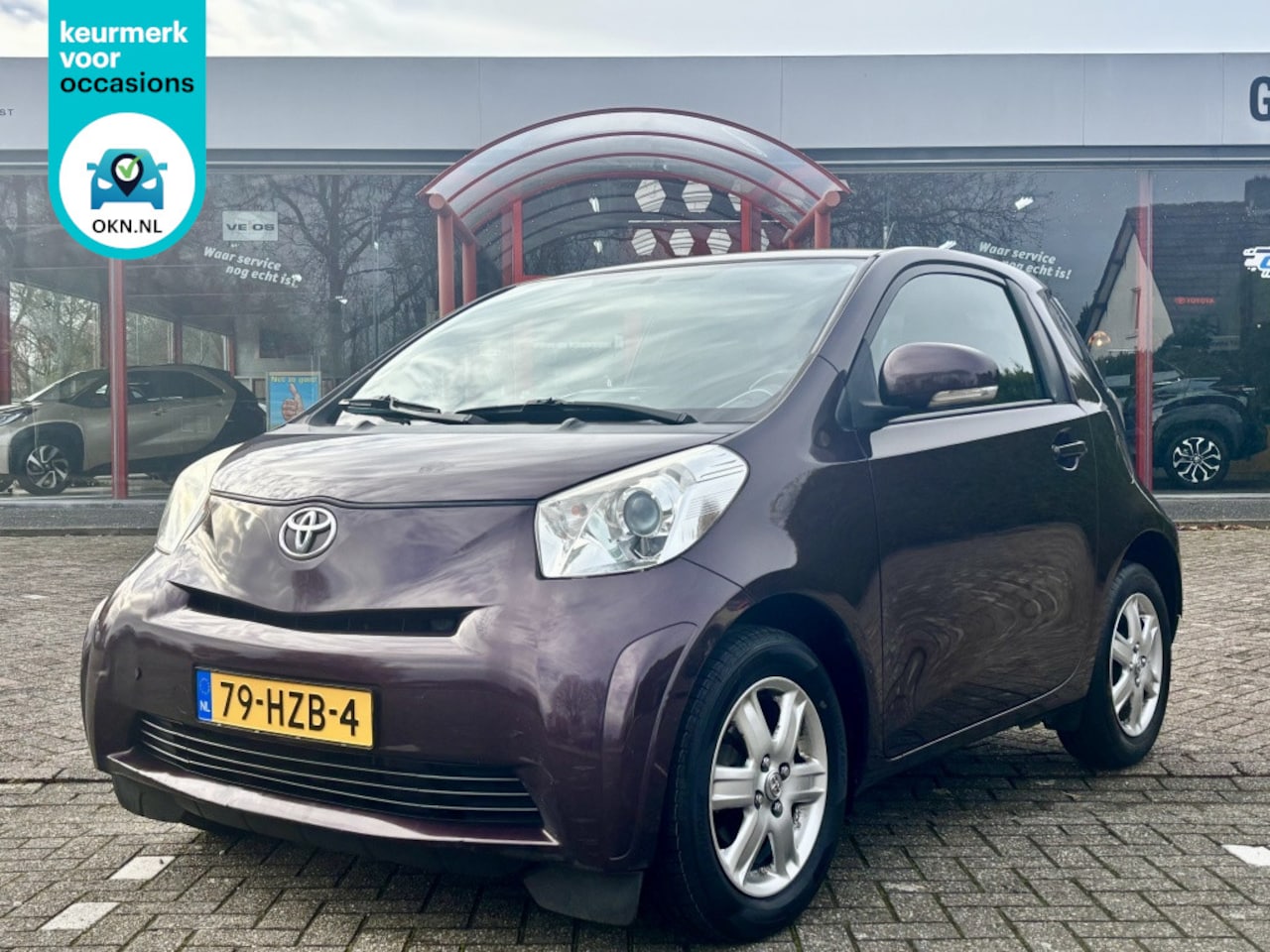 Toyota iQ - 1.0 VVTi Comfort | 1e Eigenaar | Cruise | Navigatie - AutoWereld.nl