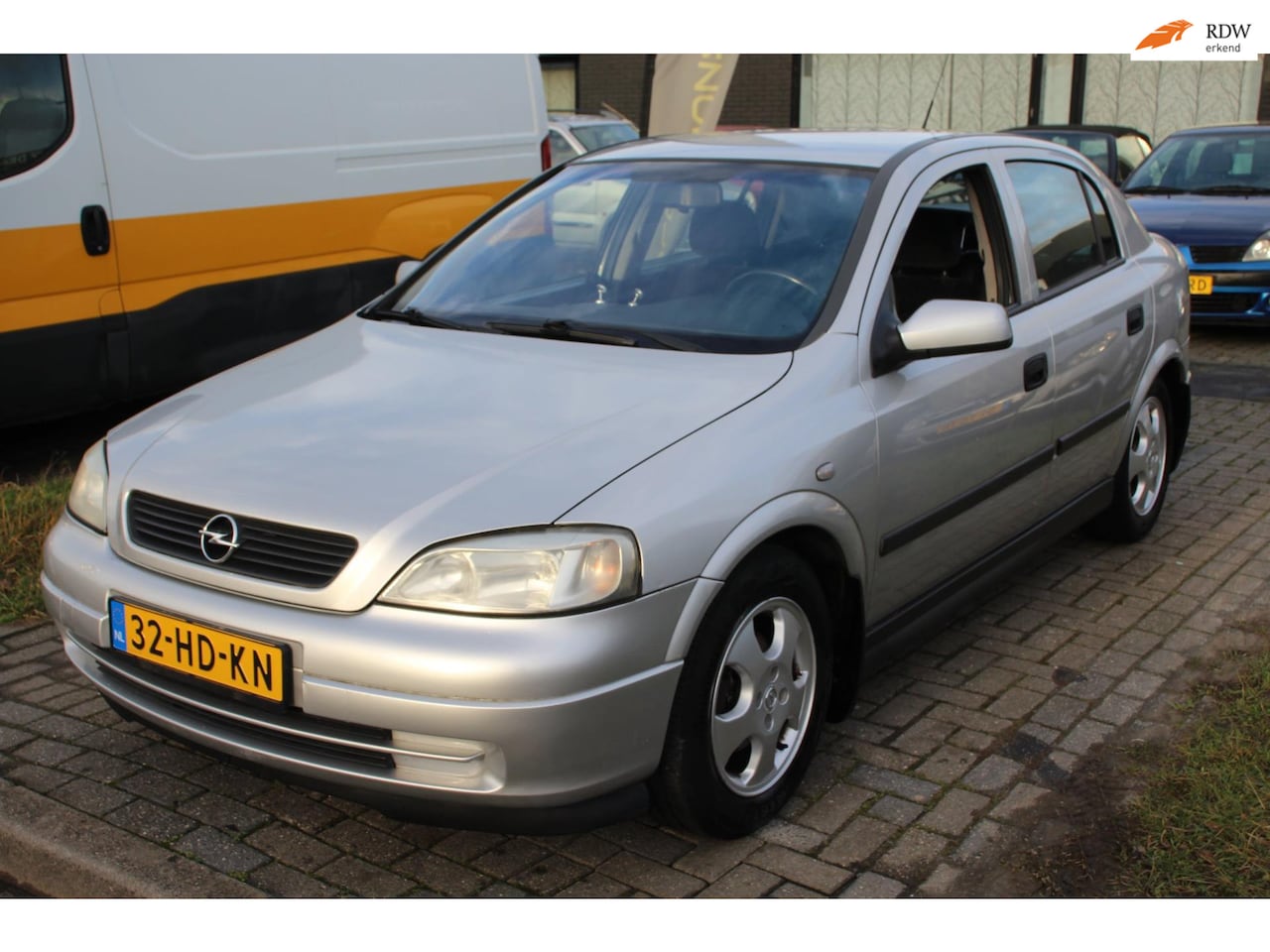Opel Astra - 1.6 Pearl 5-Deurs Airco APK okt 2026! Cruise LM-Velgen Elec.pakket NAP - AutoWereld.nl