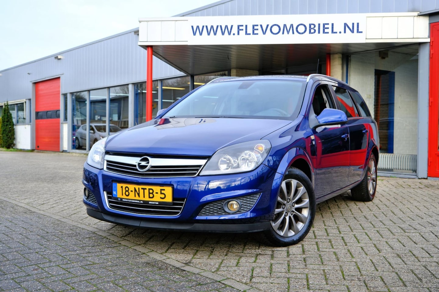 Opel Astra Wagon - 1.6 111 years Edition LPG-G3 Navi|1e Eig|Clima|LMV - AutoWereld.nl