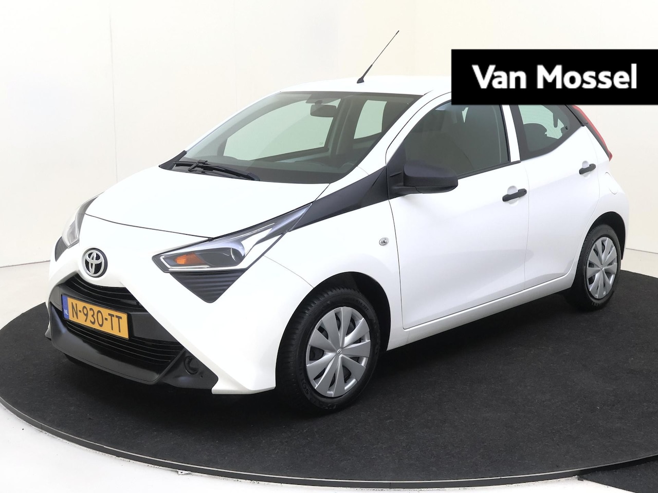Toyota Aygo - 1.0 VVT-i x-fun | Airco | Bluetooth | 5-Drs - AutoWereld.nl
