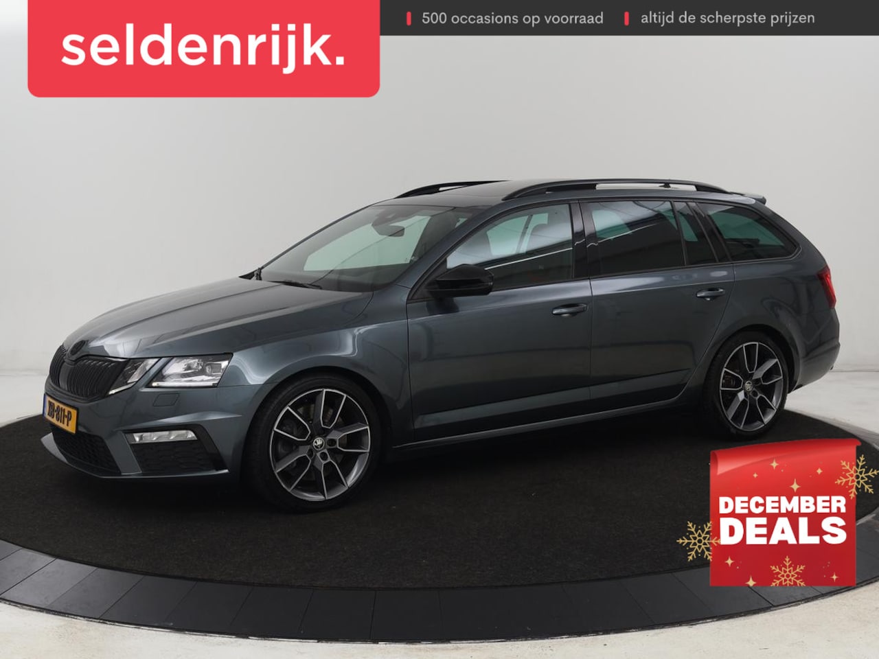 Skoda Octavia - 2.0 TSI RS 245 Business | Panoramadak | Stoelverwarming | Adaptive cruise | Camera | Carpl - AutoWereld.nl