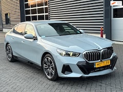BMW 5-serie - 520i M pakket, 360 camera, M sport
