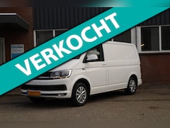 Volkswagen Transporter - 2.0 TDI DSG L1H1 Highline / 150PK Automaat / Multistuur / PDC 2x